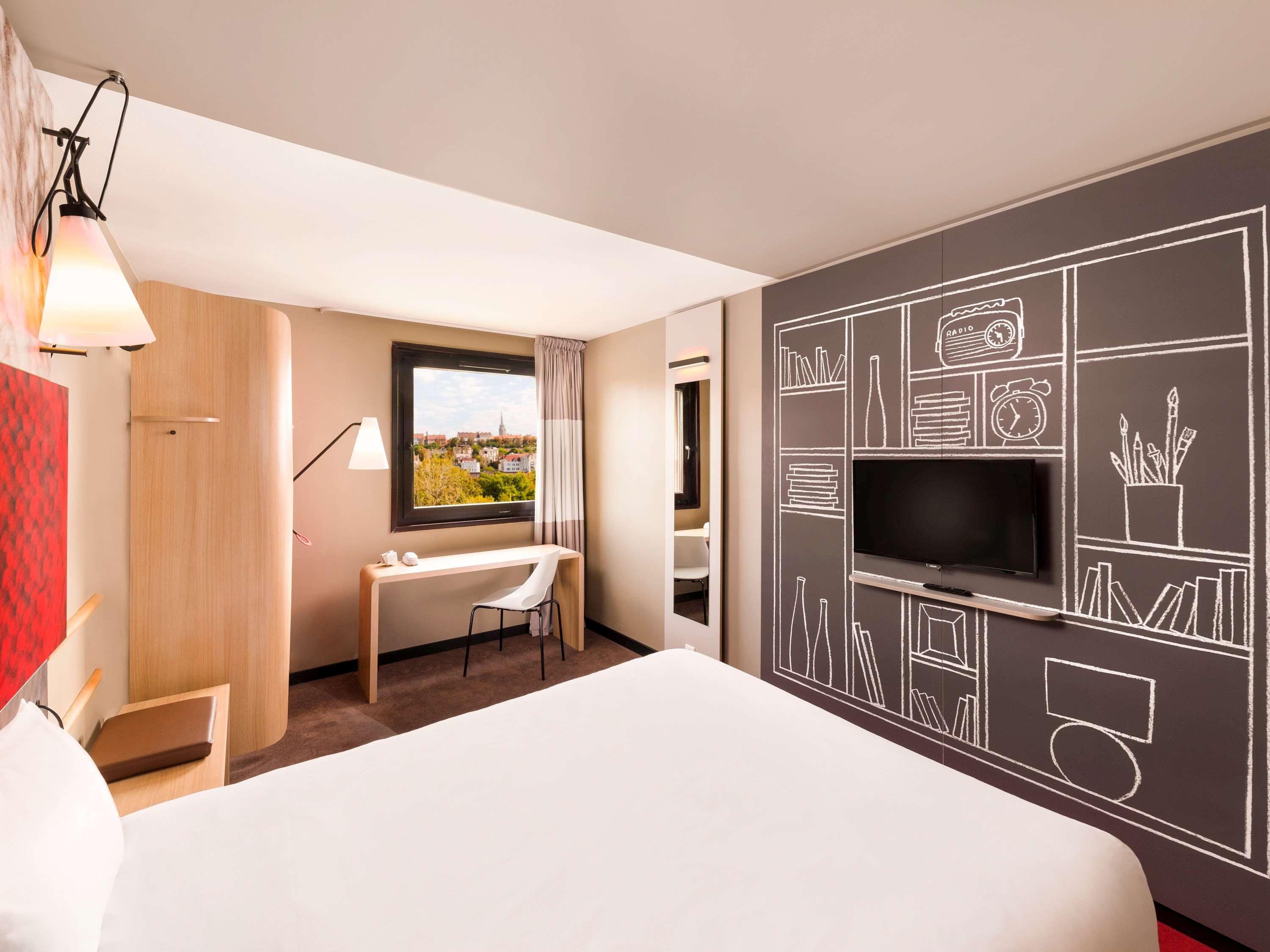 Ibis Castle Hill Szálloda 3*
